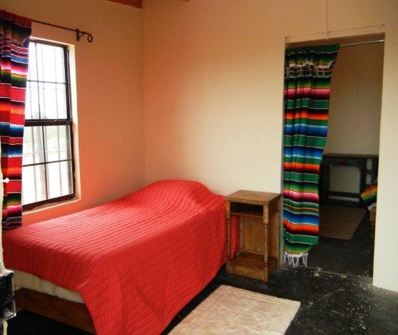 bedroom-2.jpg