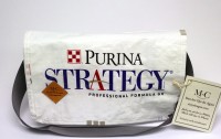 Messenger Bolsa - White Horse - Purina Strategy